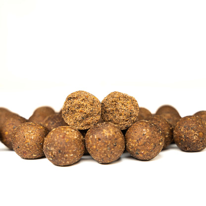 Squid Insect Baits sind eine ausgezeichnete Wahl für jeden Angler, der auf der Suche nach einem effektiven und langlebigen Köder für das Karpfenangeln ist. Dieser Köder enthält eine Mischung aus Squid und Insekten, die die Attraktivität des Köders erhöhen und die Fische anlocken.